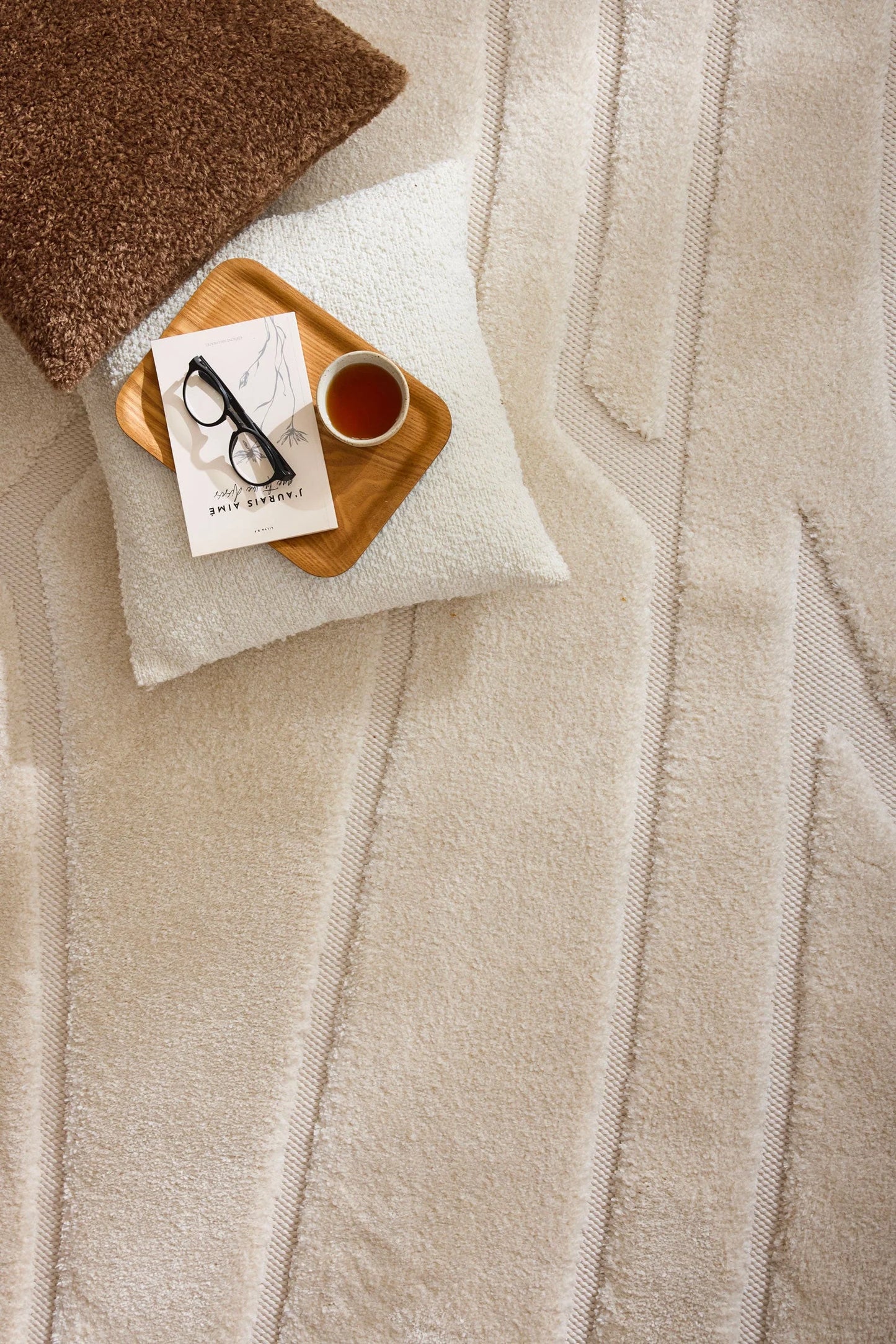 200/290 romy tapis crème création jenny gevaert Nazar rugs