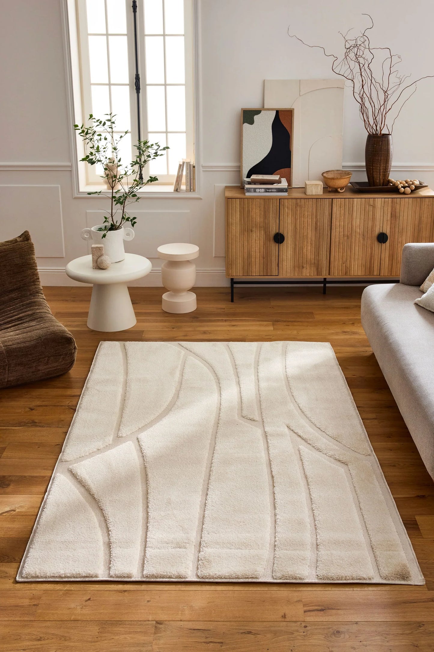 200/290 romy tapis crème création jenny gevaert Nazar rugs