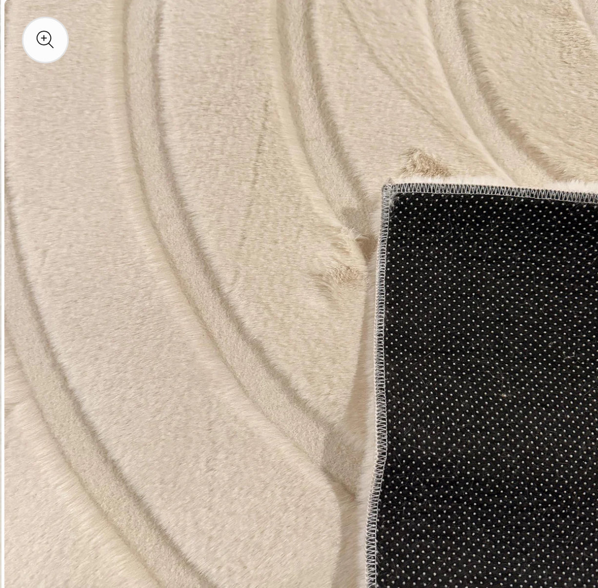 Model minimaliste u ultra doux