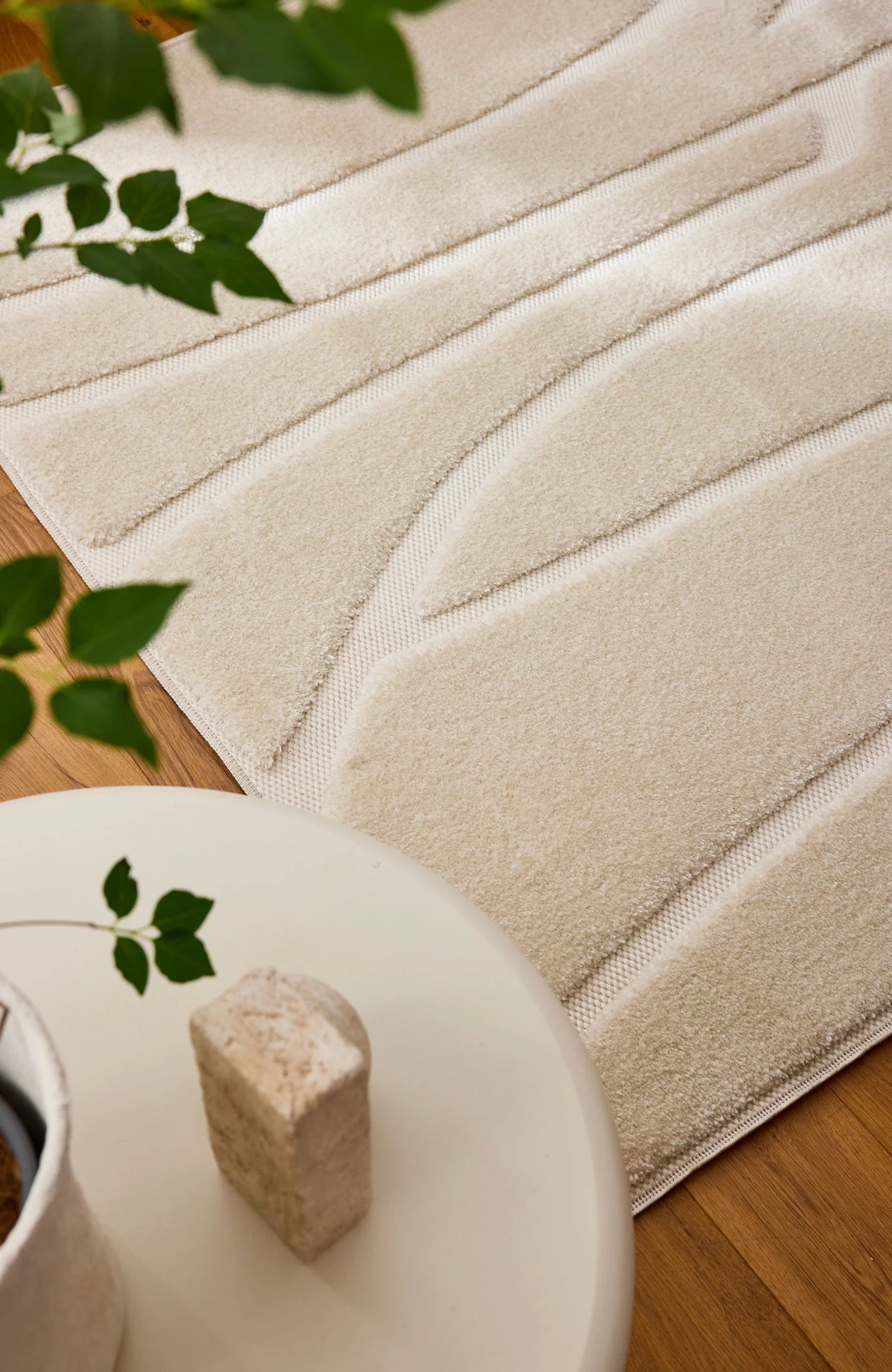 200/290 romy tapis crème création jenny gevaert Nazar rugs