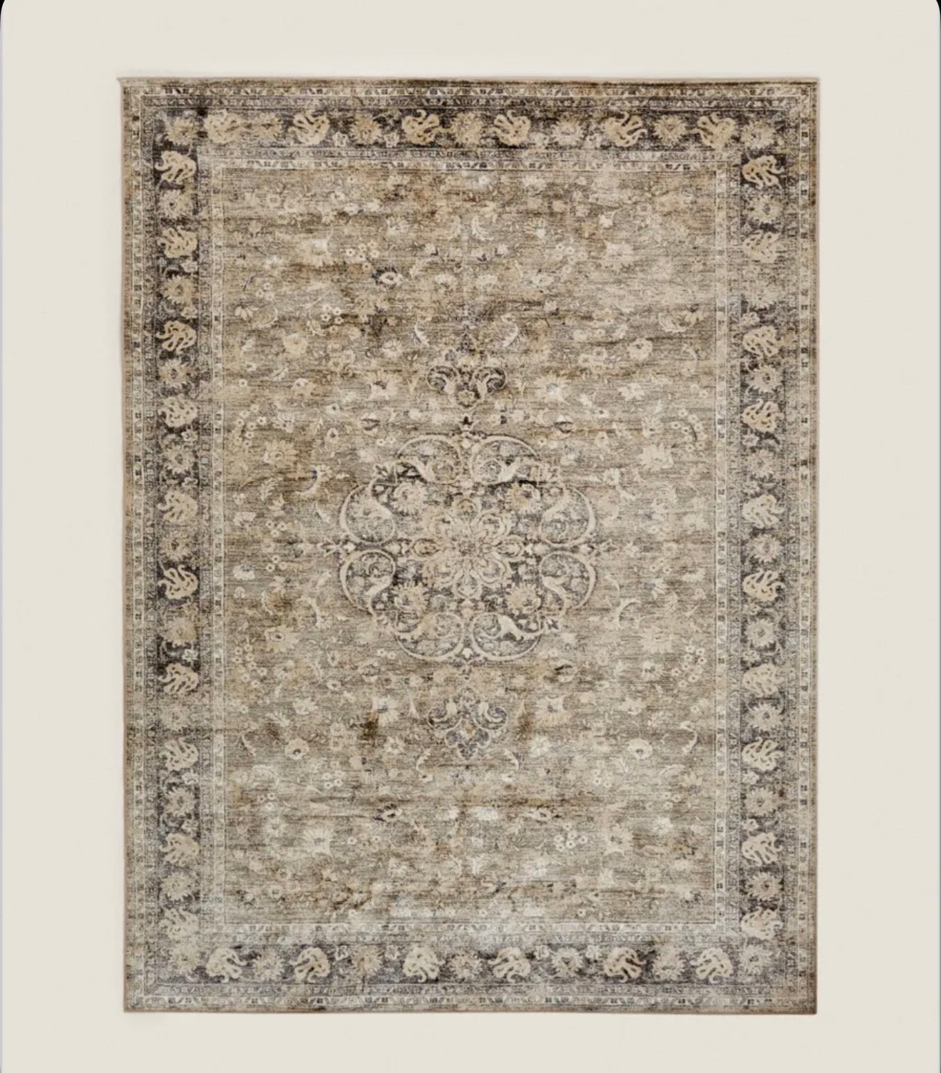 Vintage model Zara home