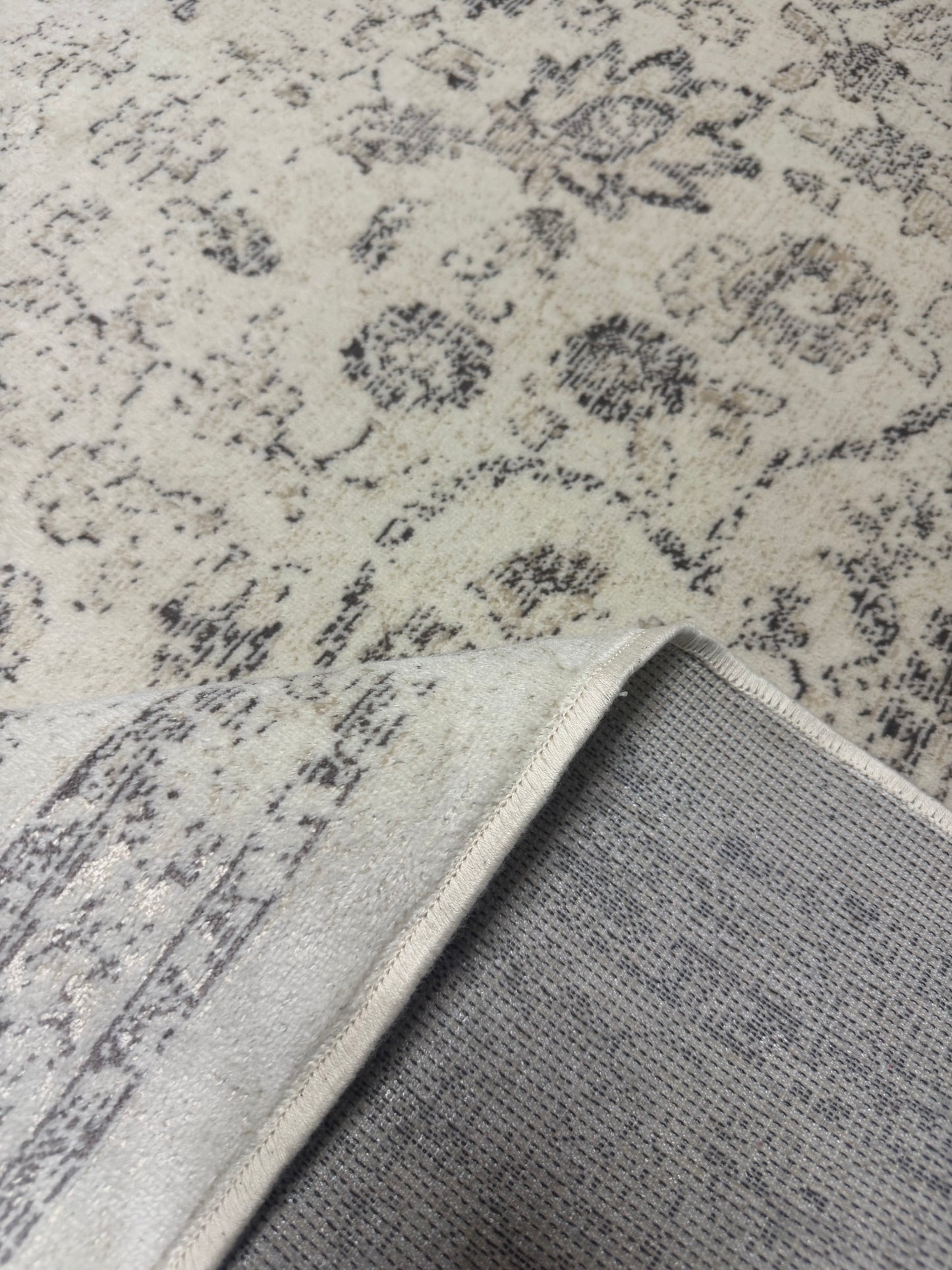 Zafar Tapis modèle 107