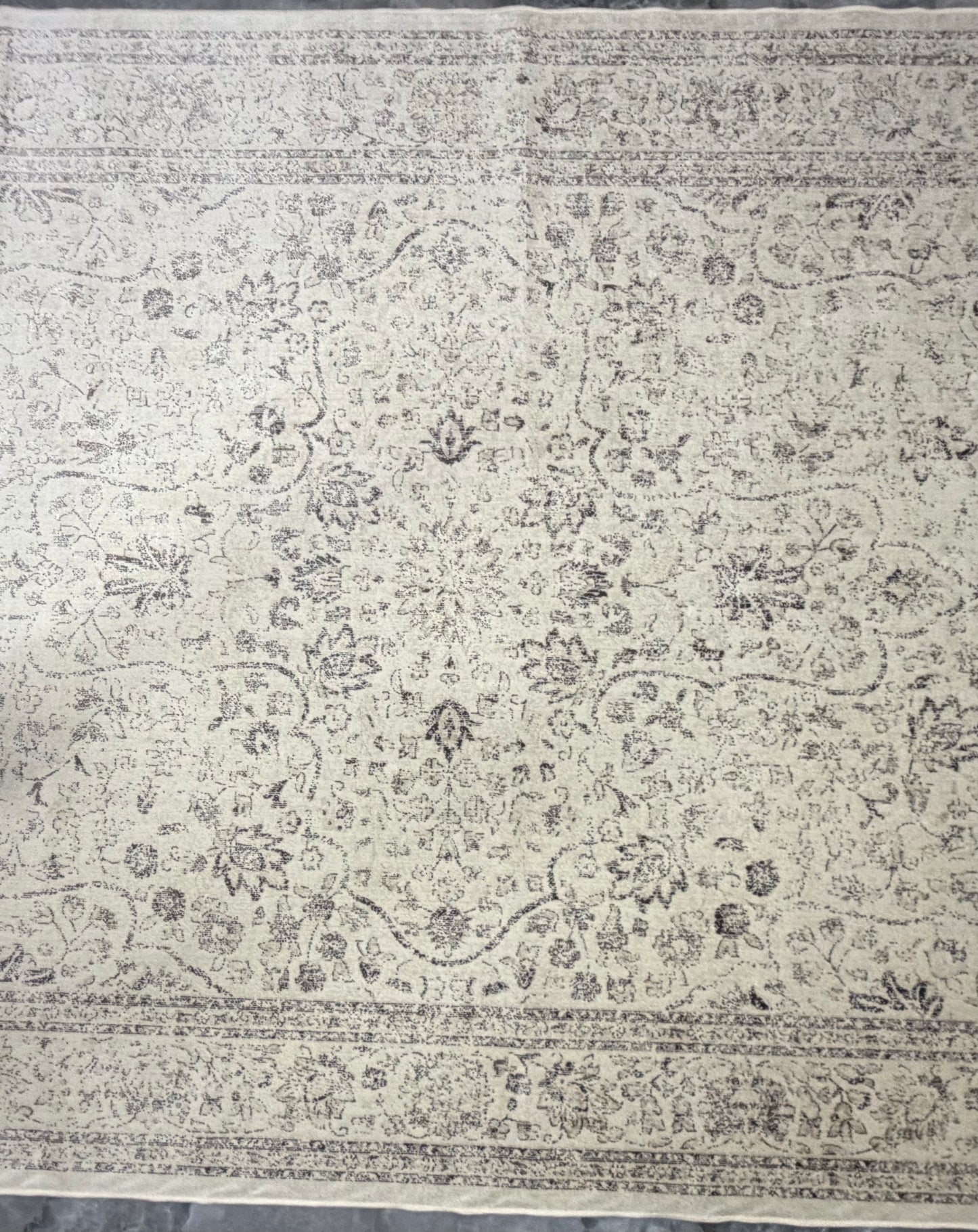 Zafar Tapis modèle 107