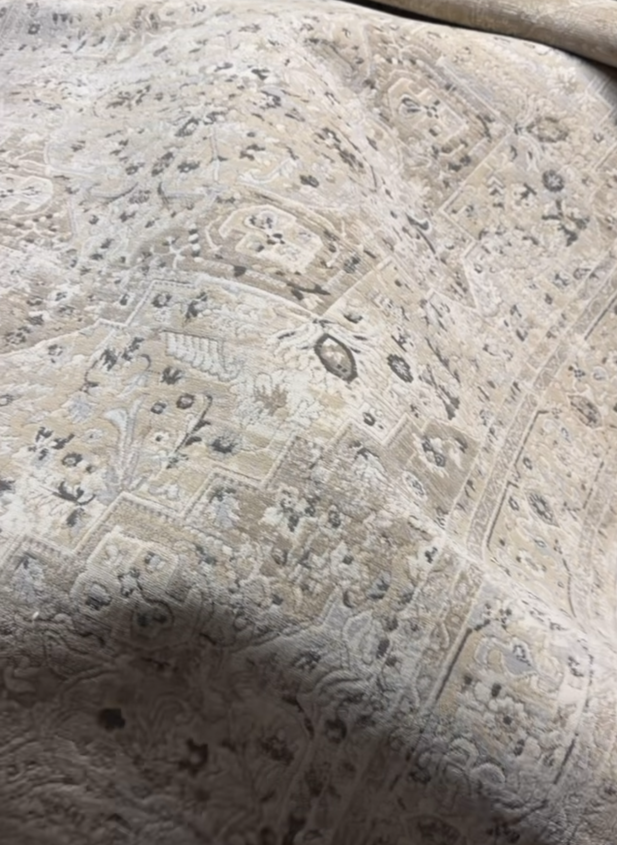 TAPIS VINTAGE RELIEF - 160/230cm (annonce exceptionnellement)