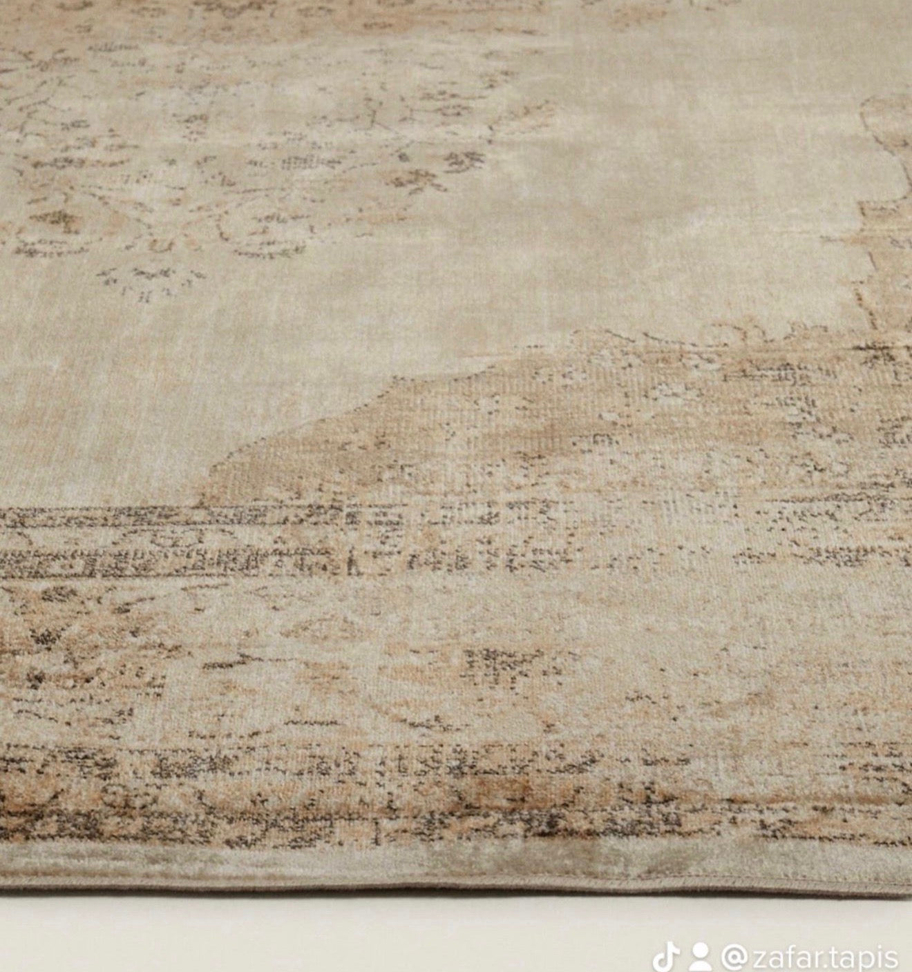 Zara home modèle 2 200/300￼