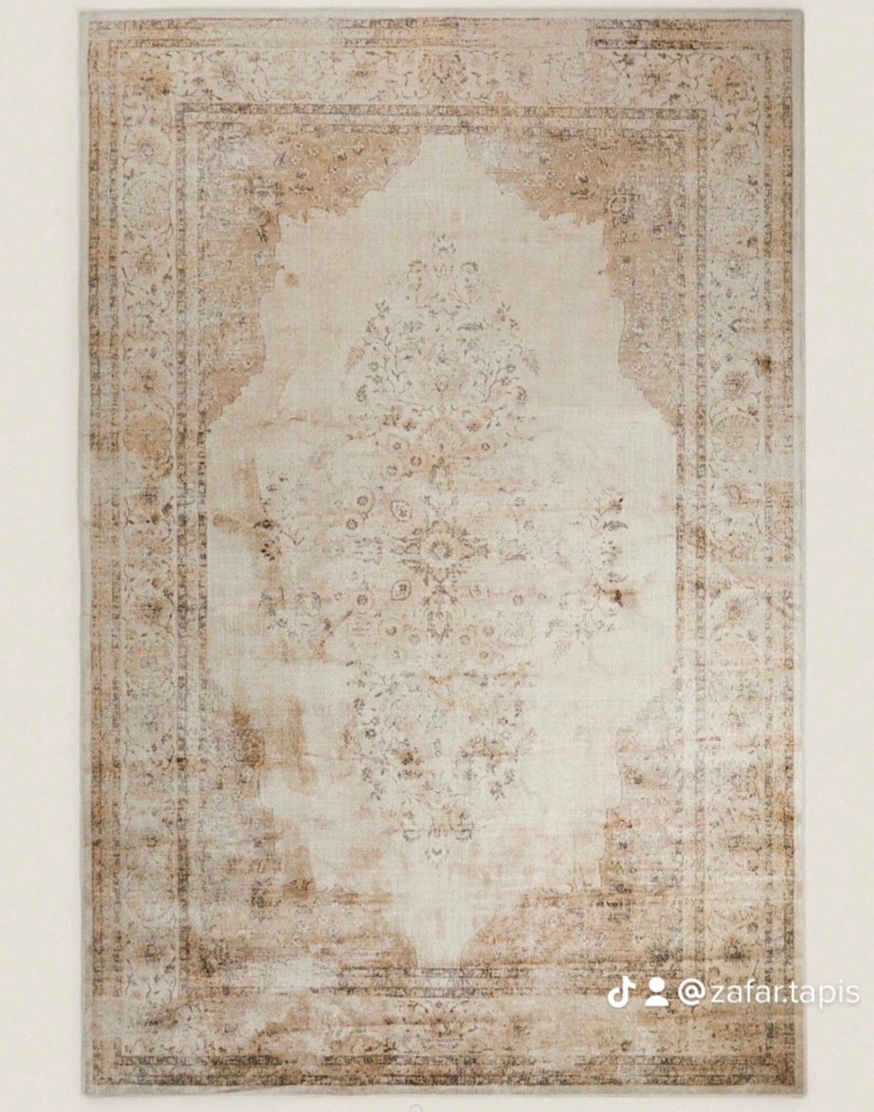 Zara home modèle 2 200/300￼